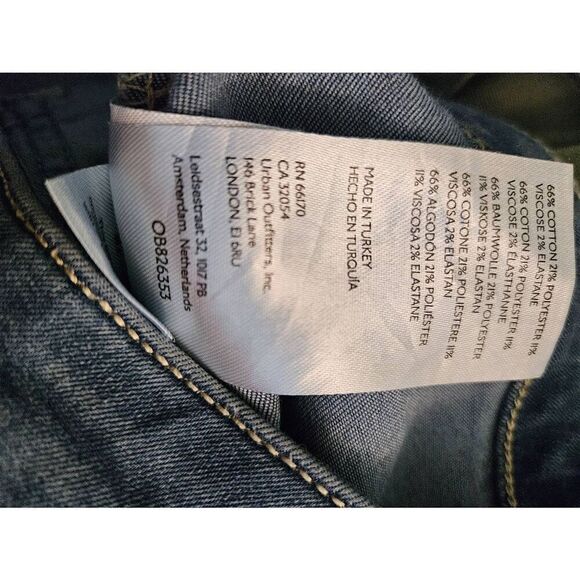 Free People high waisted bell bottom jeans. Size 28. NWT. - Picture 5 of 5